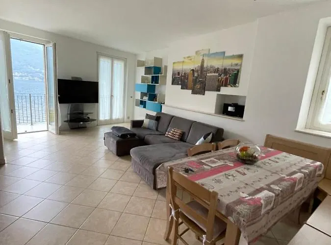 Il Cigno Con Accesso Al - Dervio